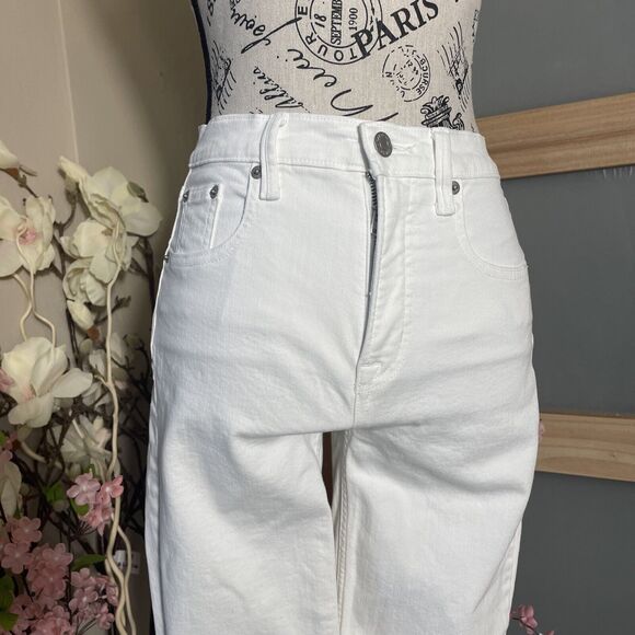 Gap True Skinny White Jean High Waisted Flower Embroidered Size 26R - Picture 2 of 9